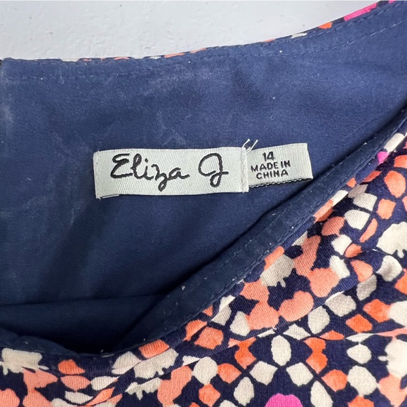 Eliza J Geometric Exposed Gold Back Zipper Closure Women’s Size 14 - Picture 10 of 16